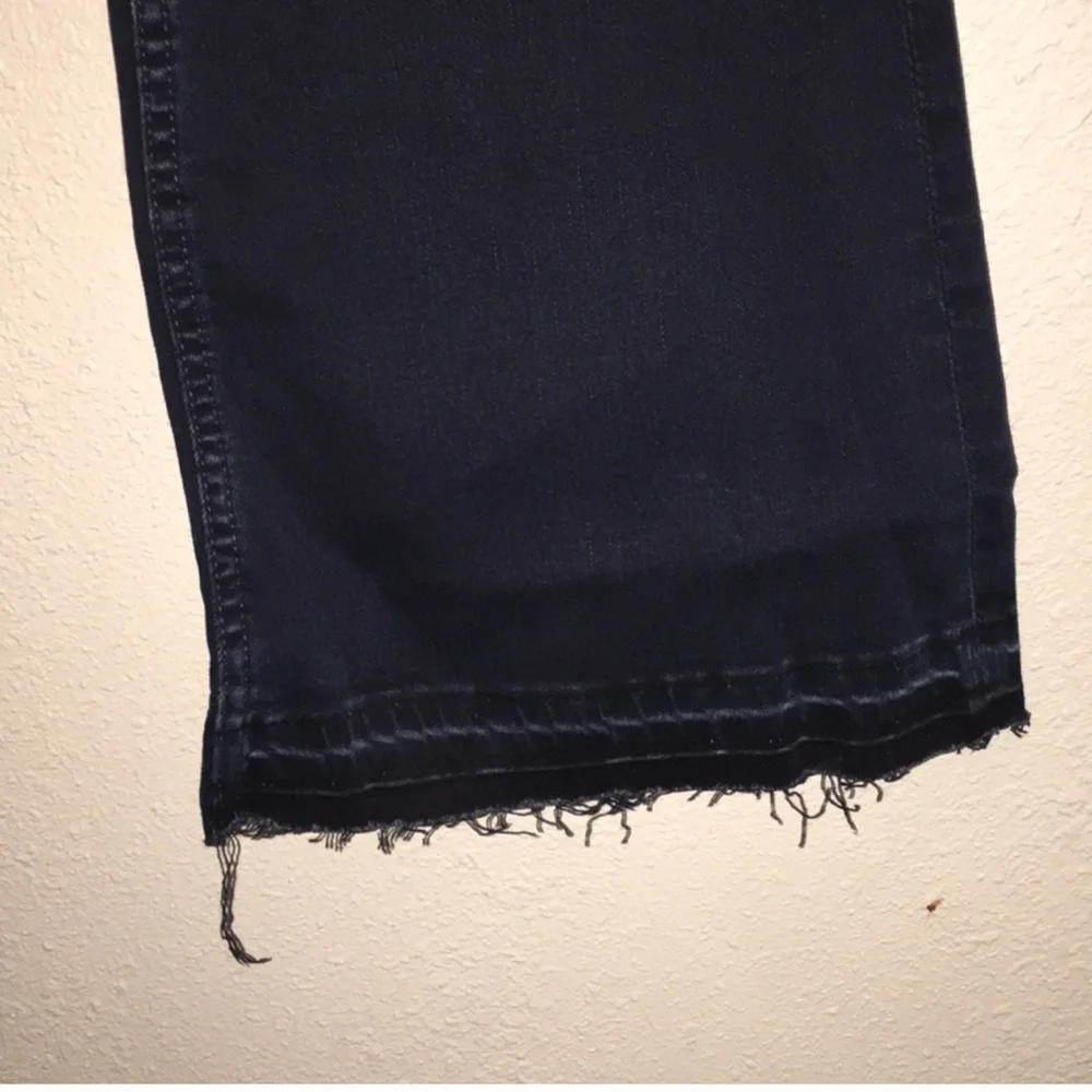 Vigoss Flare Leg Distressed Jeans Size 31” W x 33L ( 11/12 ) NWT - Picture 9 of 15